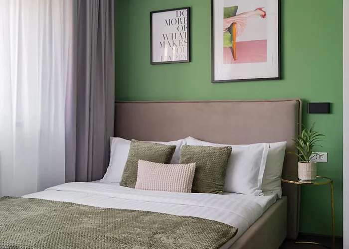 公寓 Cismigiu Park - Fresh & Serene Flat With Light-filled Interiors