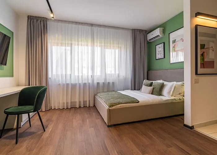 Cismigiu Park - Fresh & Serene Flat With Light-filled Interiors 公寓 布加勒斯特