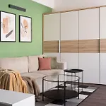 Cismigiu Park - Fresh & Serene Flat With Light-filled Interiors Apartment *