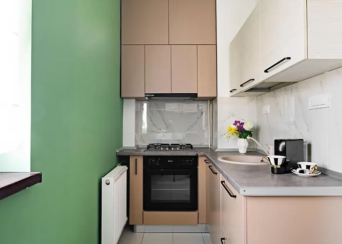 Cismigiu Park - Fresh & Serene Flat With Light-filled Interiors ブカレスト