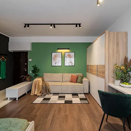公寓 Cismigiu Park - Fresh & Serene Flat With Light-filled Interiors