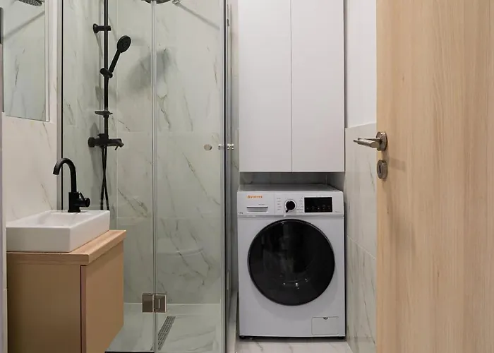 Cismigiu Park - Fresh & Serene Flat With Light-filled Interiors Apartament Bucureşti